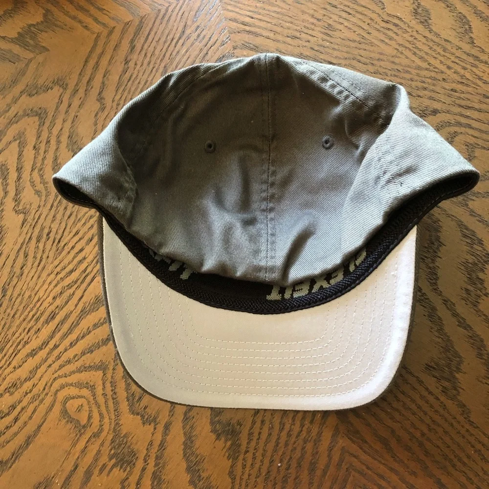 Hat - Picture 2 of 3